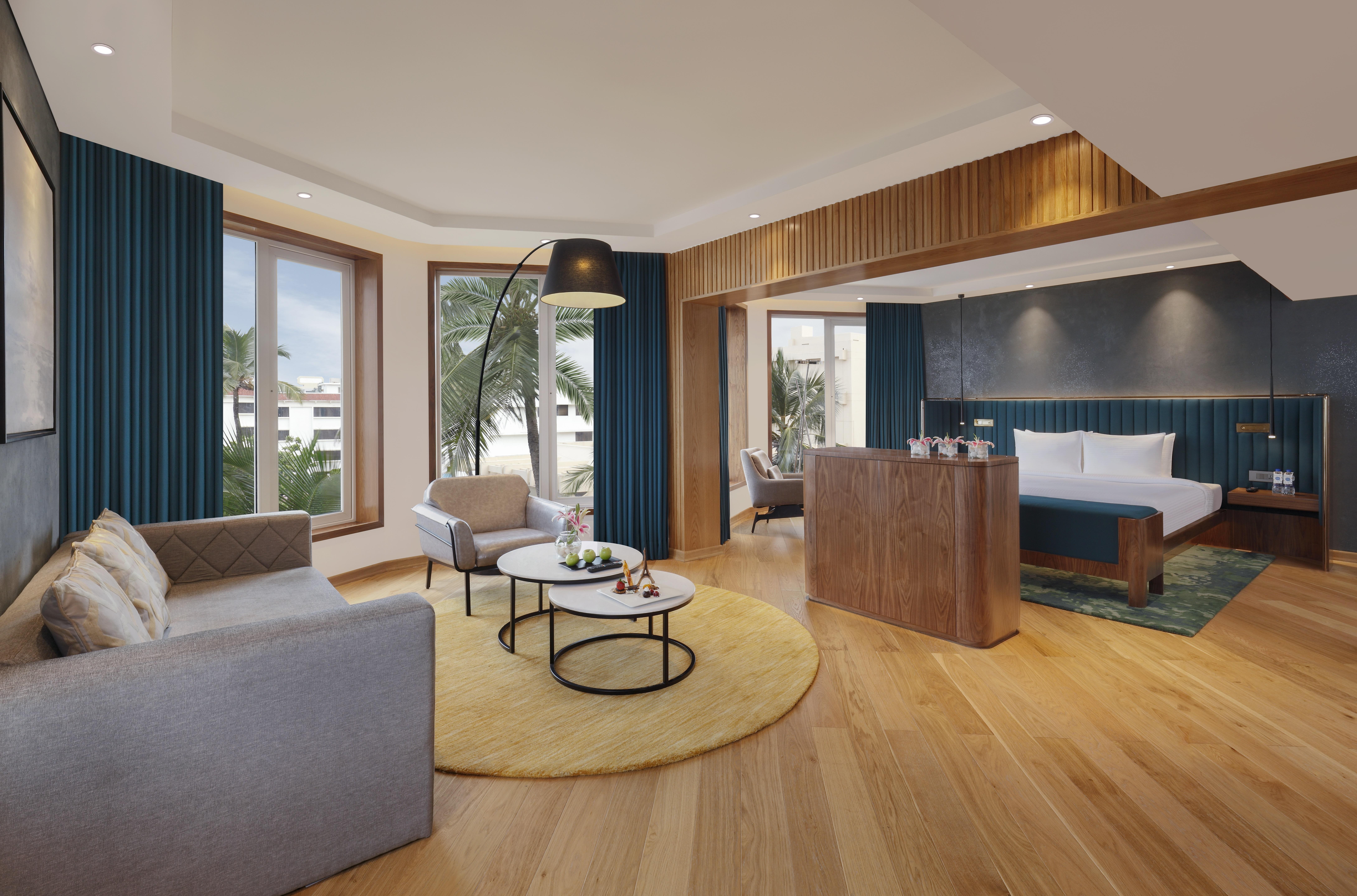 Novotel Mumbai Juhu Beach Εξωτερικό φωτογραφία Suite at the hotel