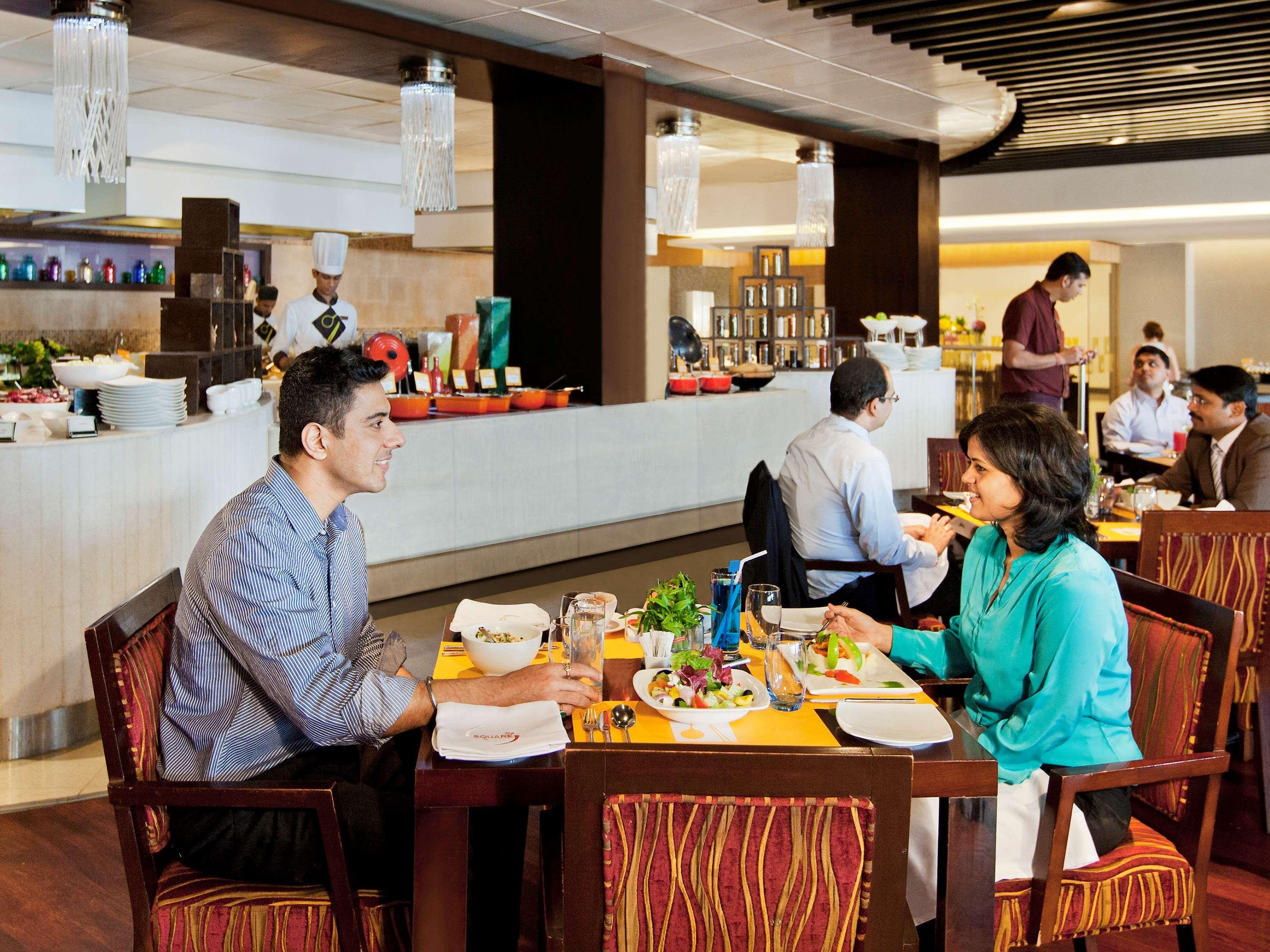 Novotel Mumbai Juhu Beach Εξωτερικό φωτογραφία The Park, Hyderabad